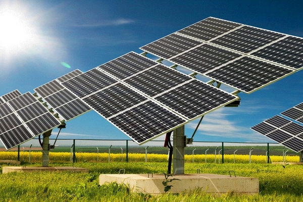 Почему следует заказывать солнечные батареи?